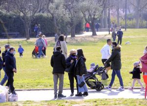 Famiglia, via libera definitivo all’assegno unico universale