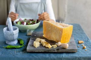 Sostenibilità, il Parmigiano Reggiano esempio di Indicazione Geografica