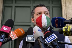 UE, Salvini “Mettere insieme i gruppi alternativi alle sinistre”