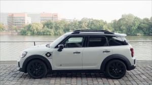 Mini SE Countryman ALL4, lo stile si rinnova