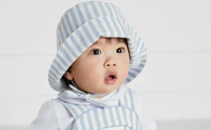 Come vestire i neonati in estate: qualche consiglio 